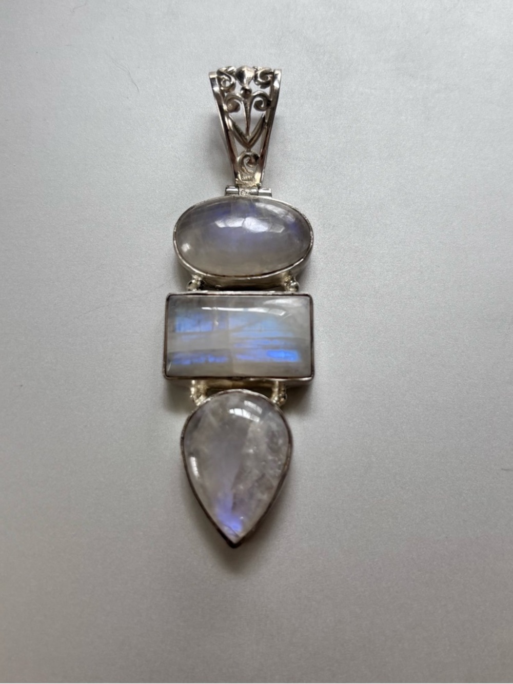 Silver Moonstone Pendant